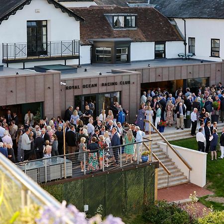 Royal Ocean Racing Club Hotel Cowes  Buitenkant foto