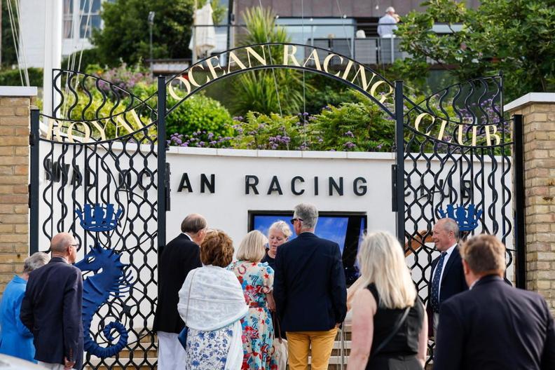 Royal Ocean Racing Club Hotel Cowes  Buitenkant foto