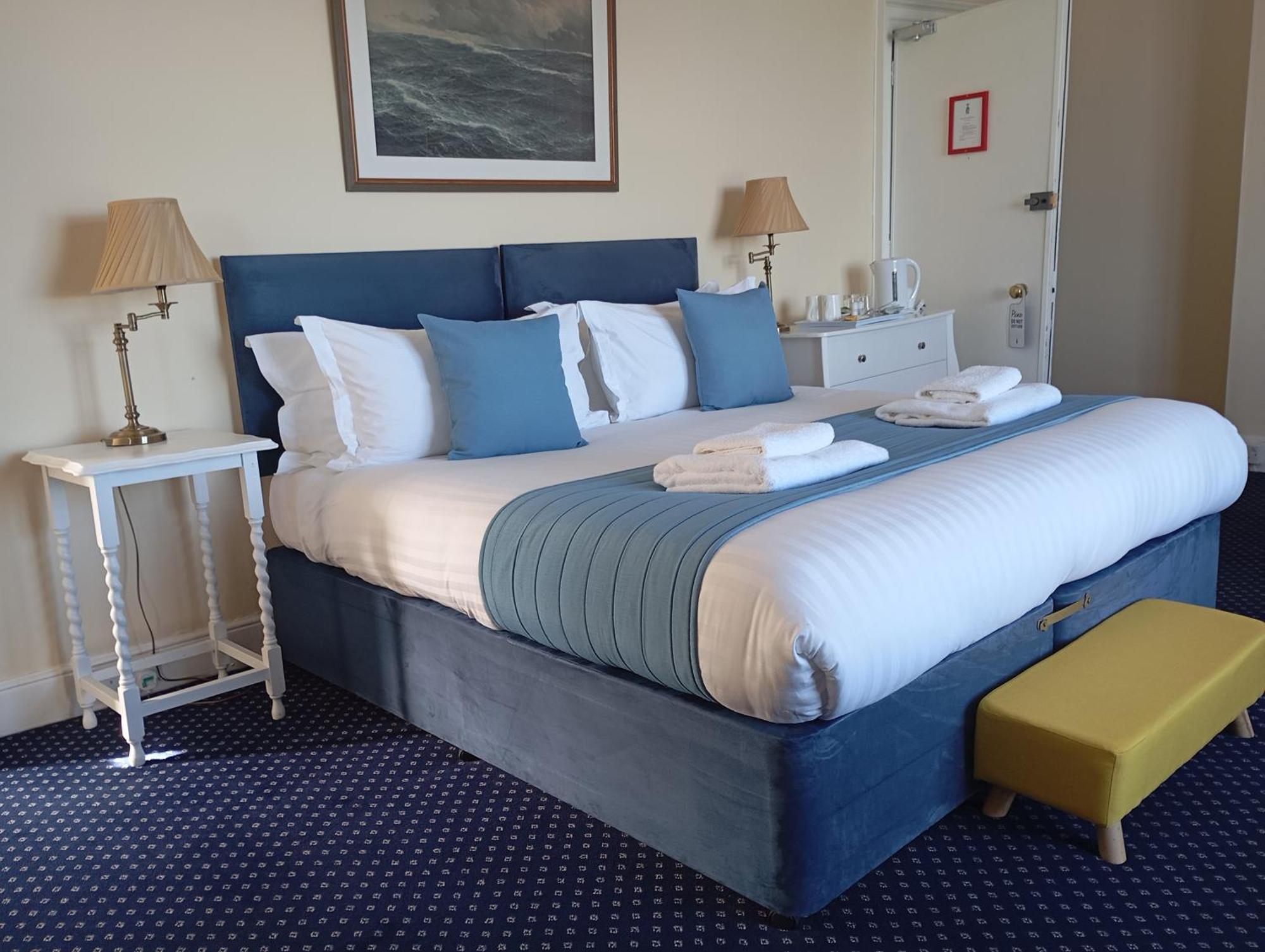 Royal Ocean Racing Club Hotel Cowes  Buitenkant foto